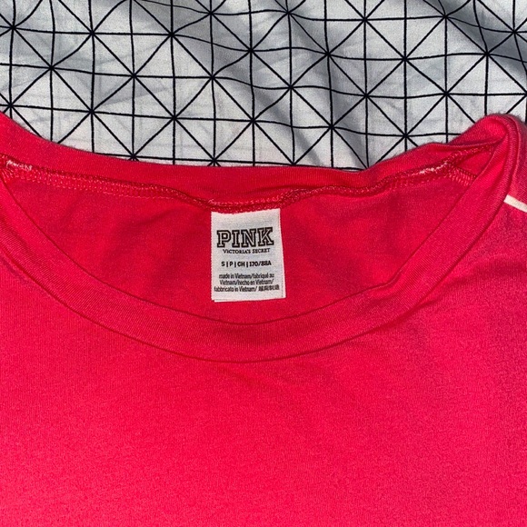 PINK t-shirt - Picture 2 of 3